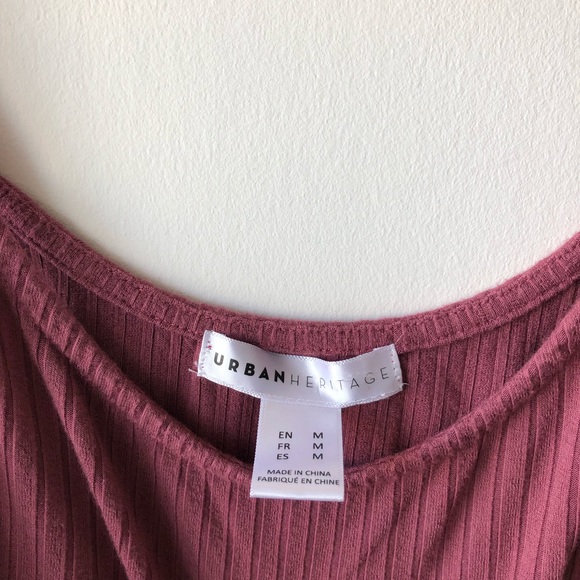 Burgundy Scoop Neck Crop Top - Picture 3 of 3